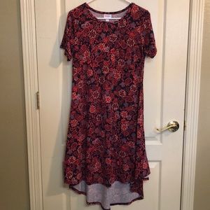 Lularoe Carly pocket tee swing dress size S